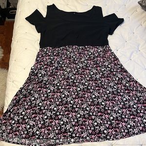 EUC Torrid Skater Dress